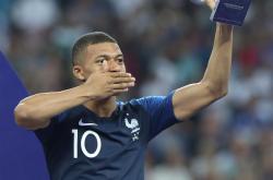 开云体育app-克罗地亚新秀夺得冠军头衔，夺目表现