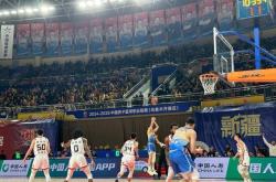 开云体育官网-球队调整战术，备战即将到来的比赛