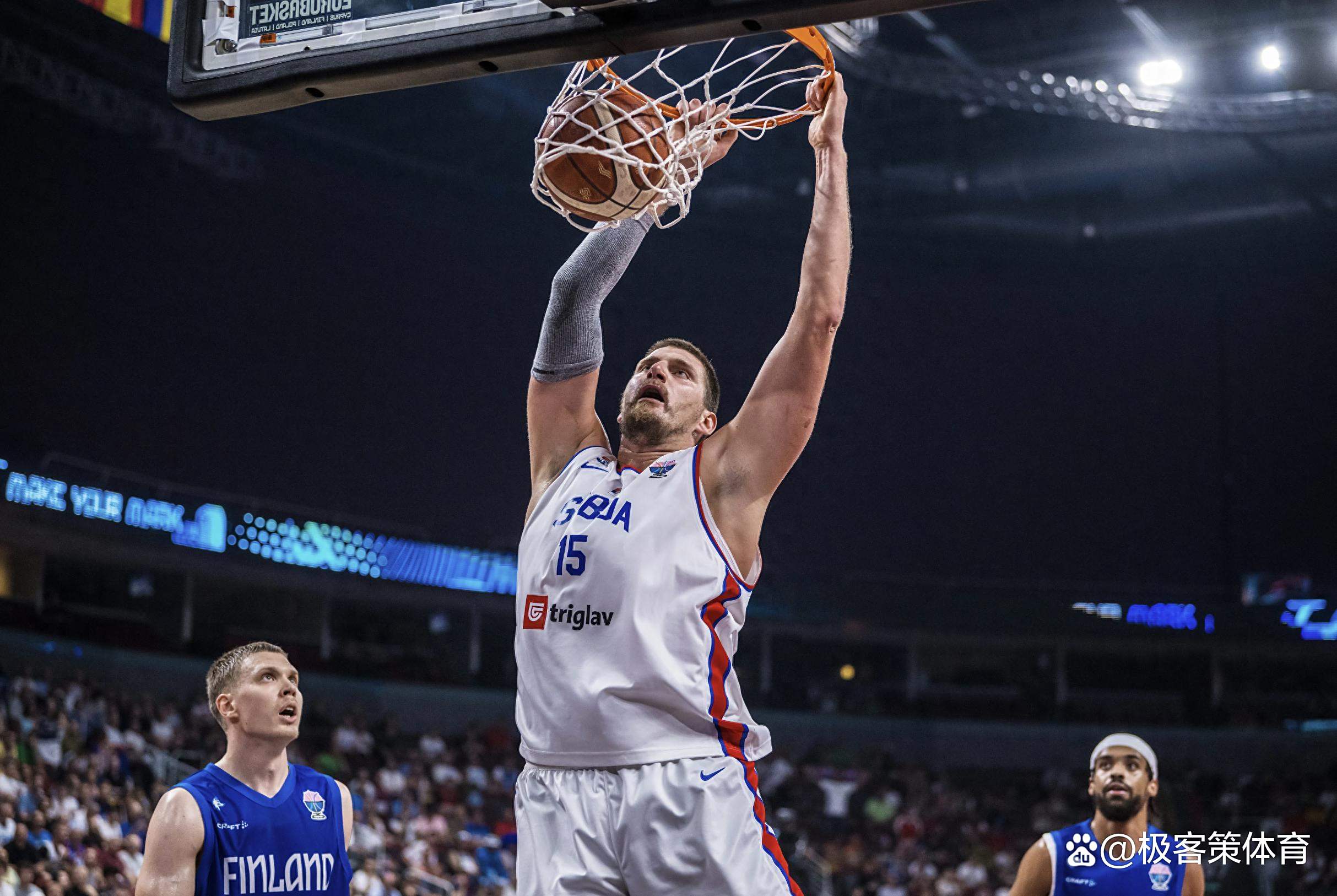 关于立陶宛男篮爆冷中国男篮，乔治打破历史纪录的信息