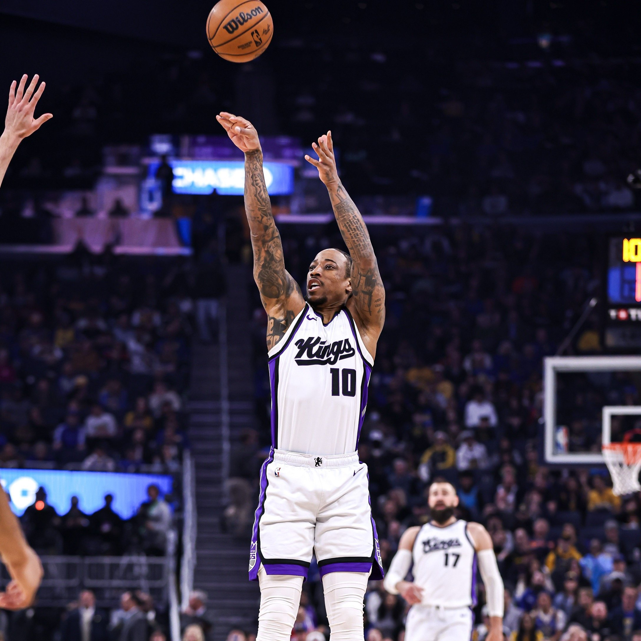 勇士客场击败国王,迎来三连胜 勇士客场击败国王,迎来三连胜