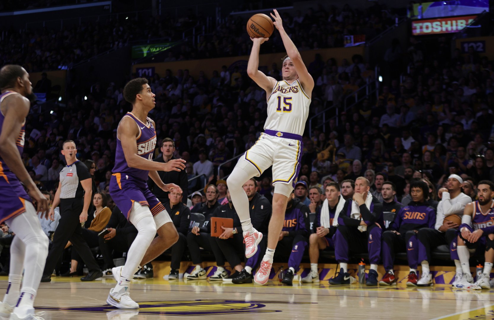 湖人胜马刺，平稳过渡，若有所思